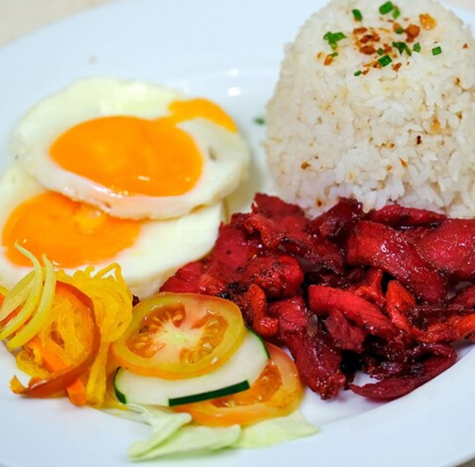 Daily cooked-to-order breakfast for a fee