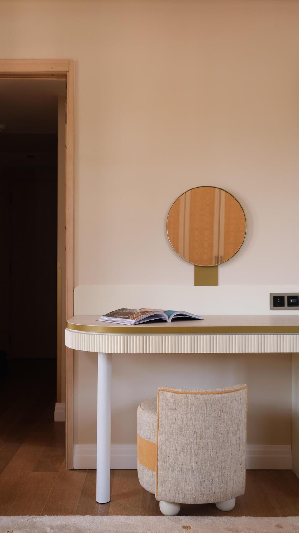 Junior Suite | Premium bedding, minibar, in-room safe, desk
