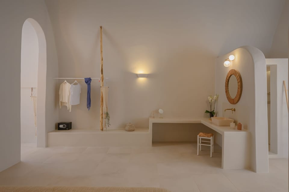 Superior Apartment, 3 Bedrooms, Terrace | Premium bedding, pillowtop beds, in-room safe, individually decorated