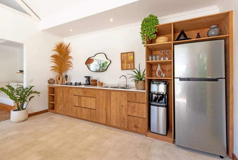 Family Villa | Private kitchen | Fridge, microwave, stovetop, toaster