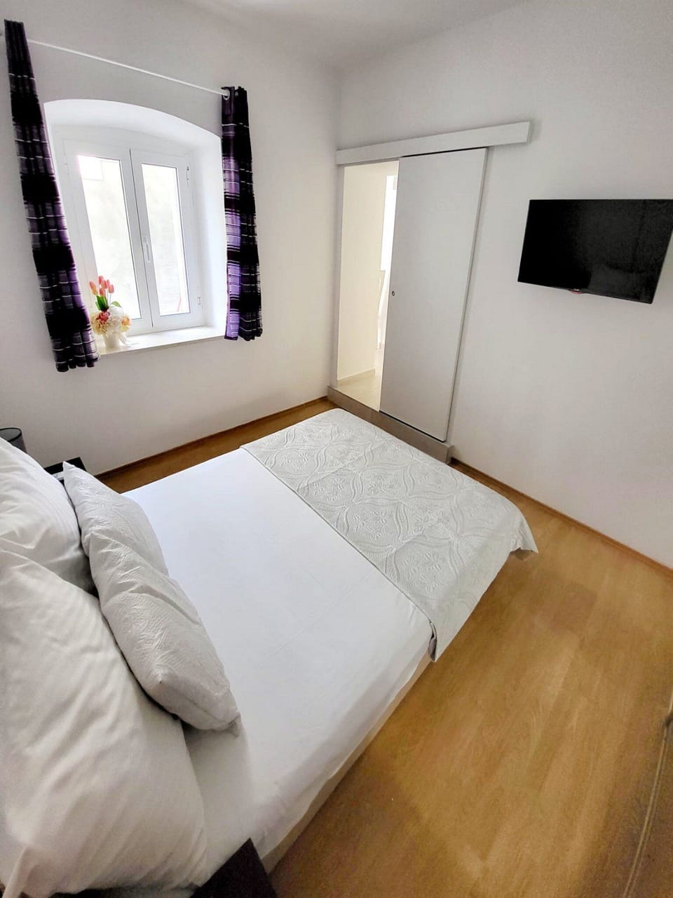 Studio (Studio with Terrace) | Free cribs/infant beds