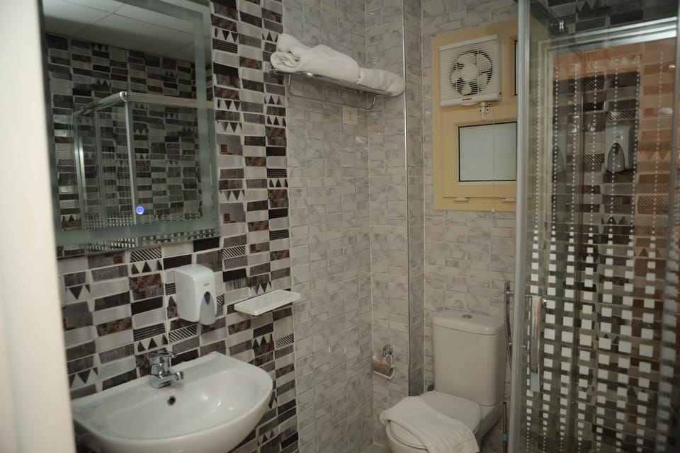 Tiba Rose Plaza Hotel in Hurghada