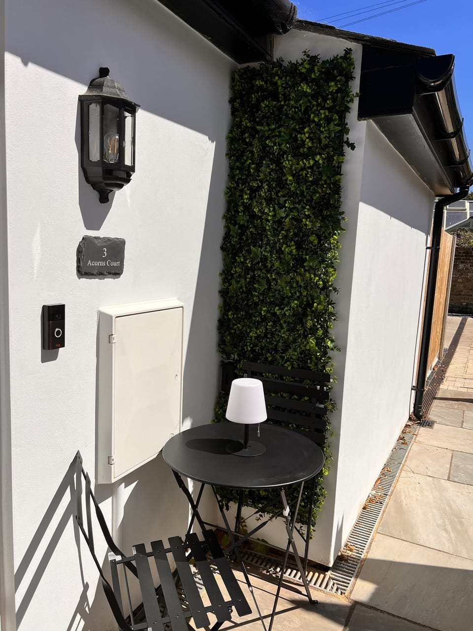 Apartment, 2 Queen Beds | Outdoor dining