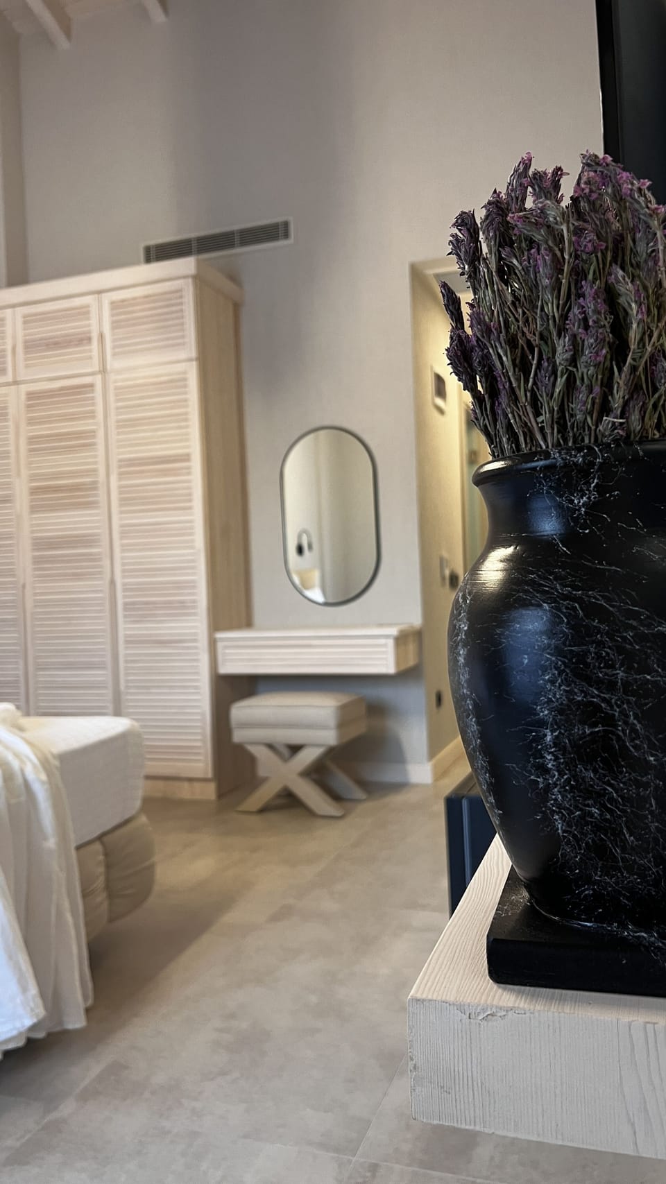 Business Room | Egyptian cotton sheets, premium bedding, minibar, desk