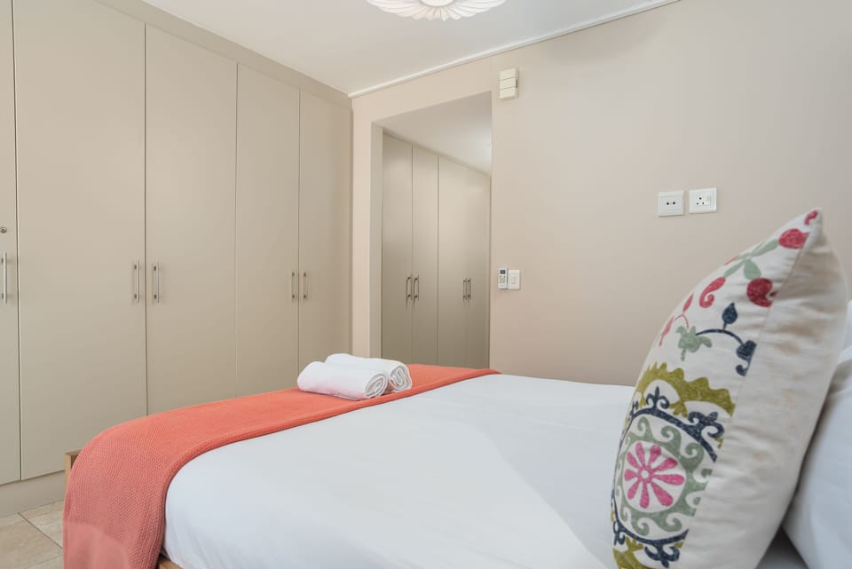 Classic Studio | In-room safe, laptop workspace, iron/ironing board, travel crib