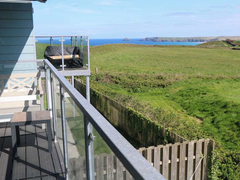 Cottage | Property grounds