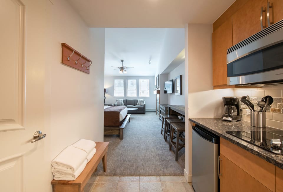 Studio | Iron/ironing board, free WiFi