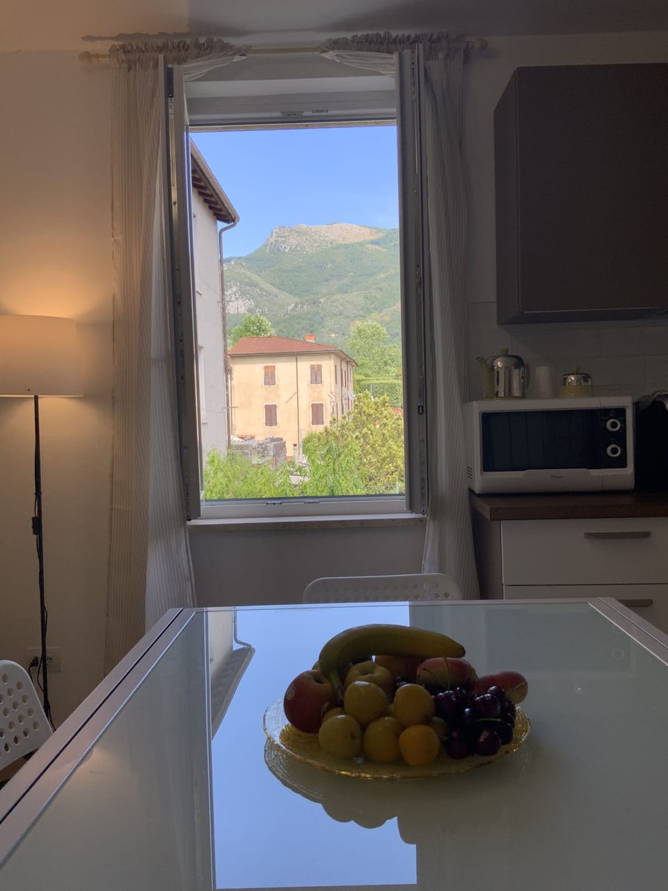 Apartment | Private kitchen | Fridge, microwave, oven, stovetop
