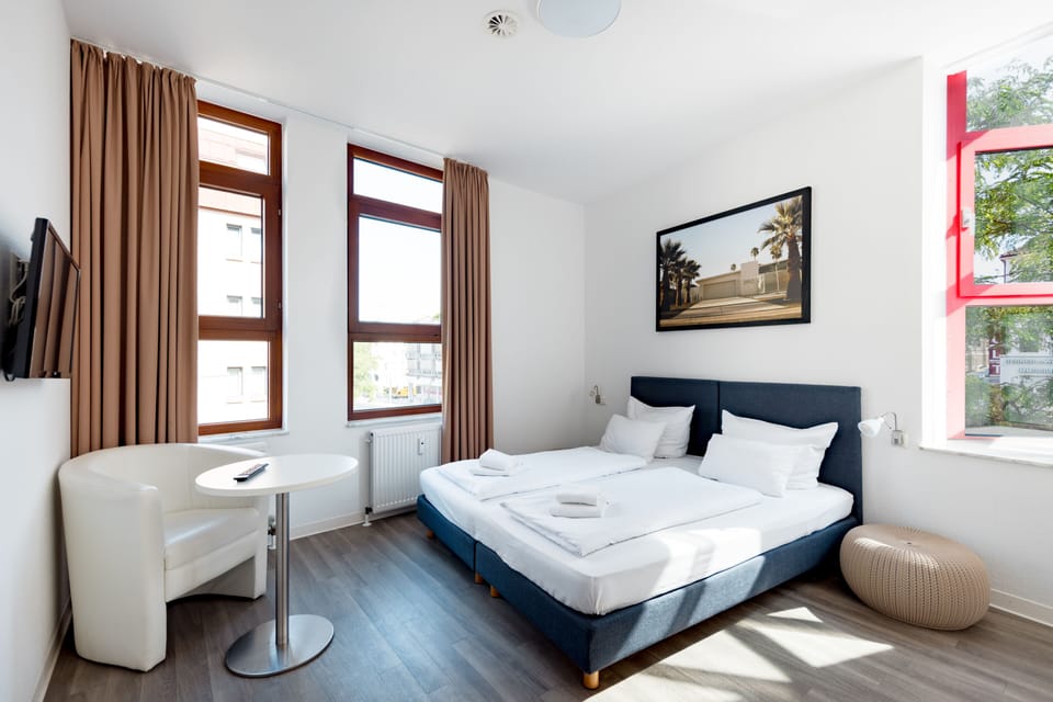 Double or Twin Room | Hypo-allergenic bedding, free WiFi, bed sheets