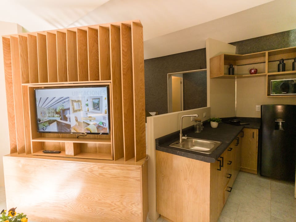 Executive Room, 1 Double Bed (Mazatlan) | Free WiFi, bed sheets
