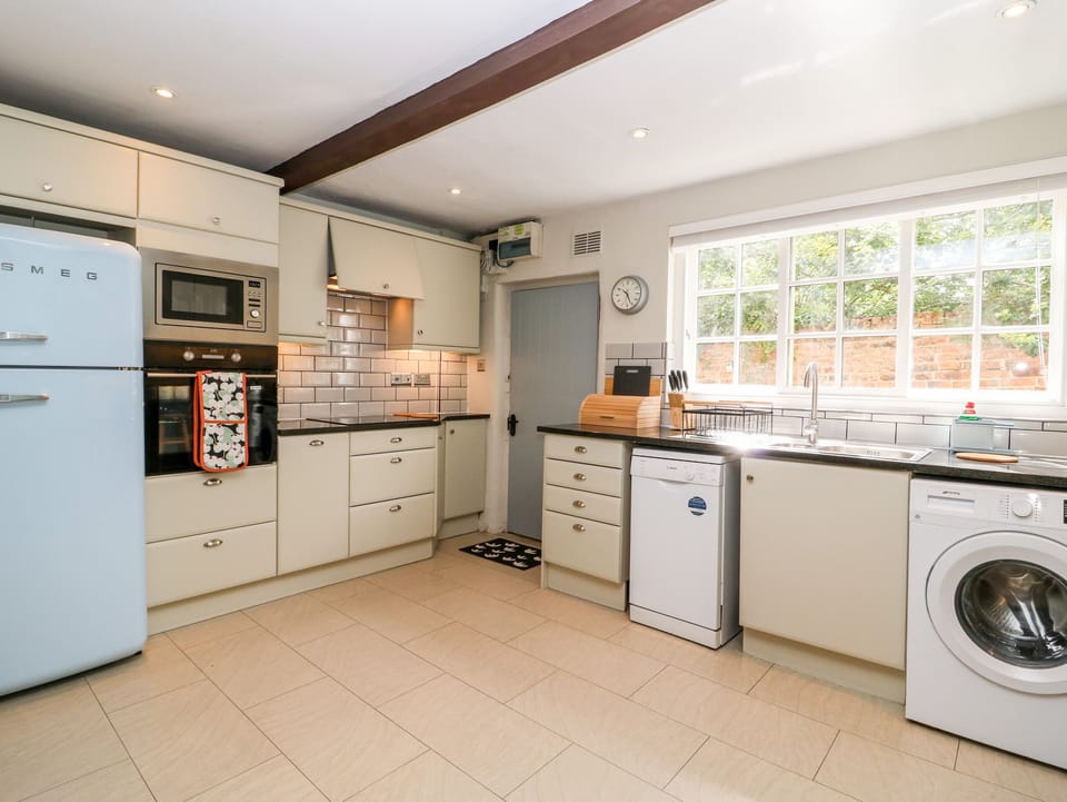 Fridge, dishwasher, electric kettle, toaster