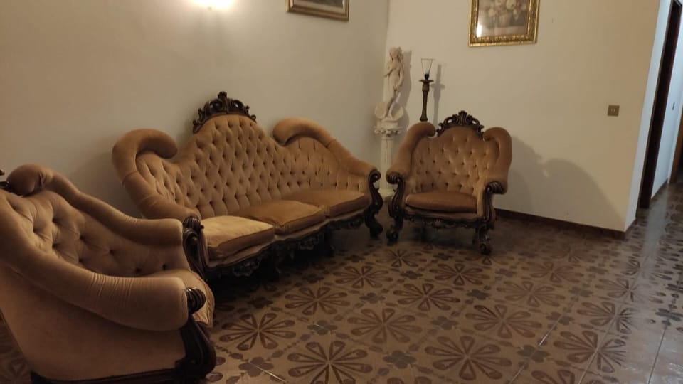 House | Living room