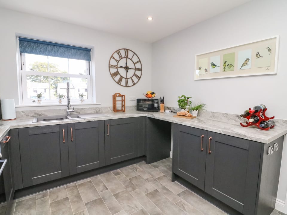 Fridge, dishwasher, electric kettle, toaster