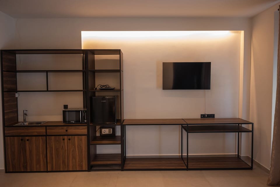 Deluxe Double Room- Private Terrace with Forrest and Sea View | Private kitchenette | Mini-fridge, microwave, stovetop, coffee/tea maker
