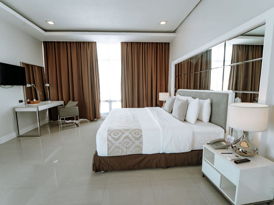 Presidential Suite | In-room safe, desk, free cribs/infant beds, free WiFi