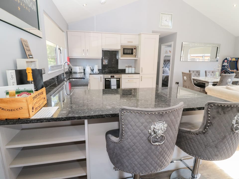 Fridge, dishwasher, electric kettle, toaster