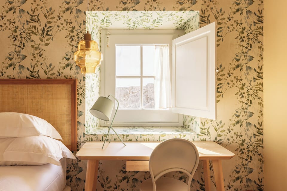 Family Room | Minibar, in-room safe, laptop workspace, soundproofing