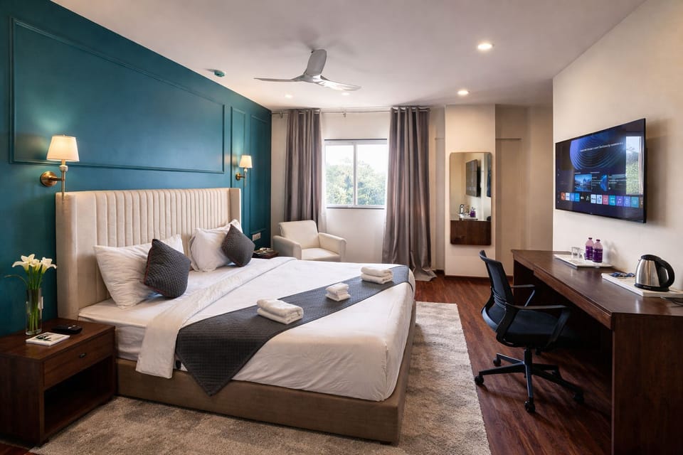 Luxury Room, 1 Bedroom | View from room