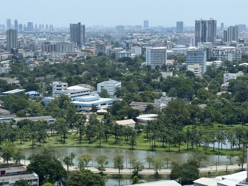 One Bedroom Deluxe  Sky View King | Terrace/patio