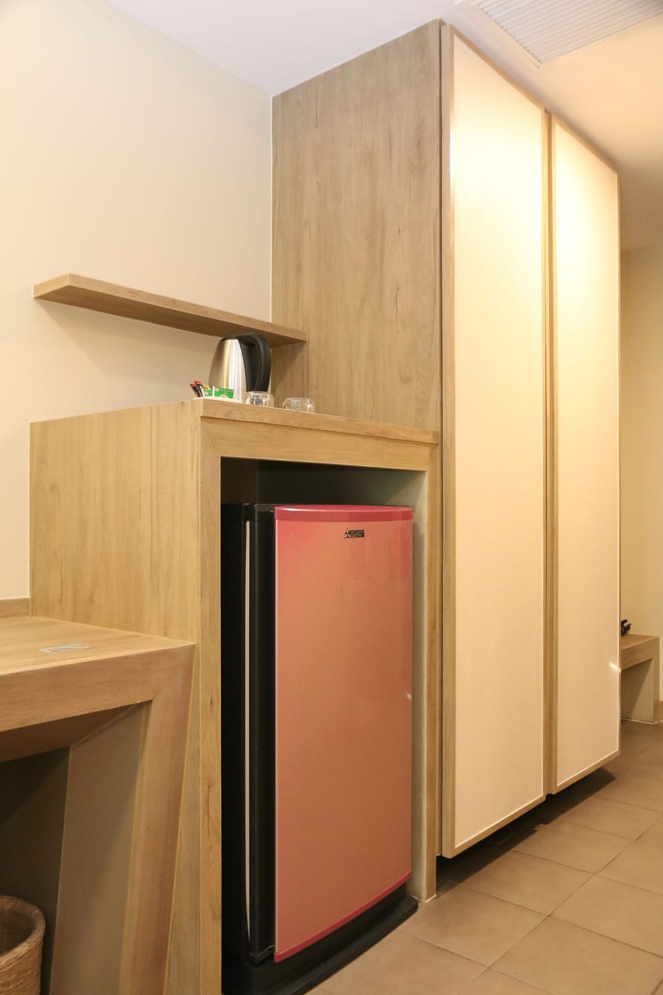 Deluxe Room (Pool View) | In-room safe, desk, blackout drapes, soundproofing