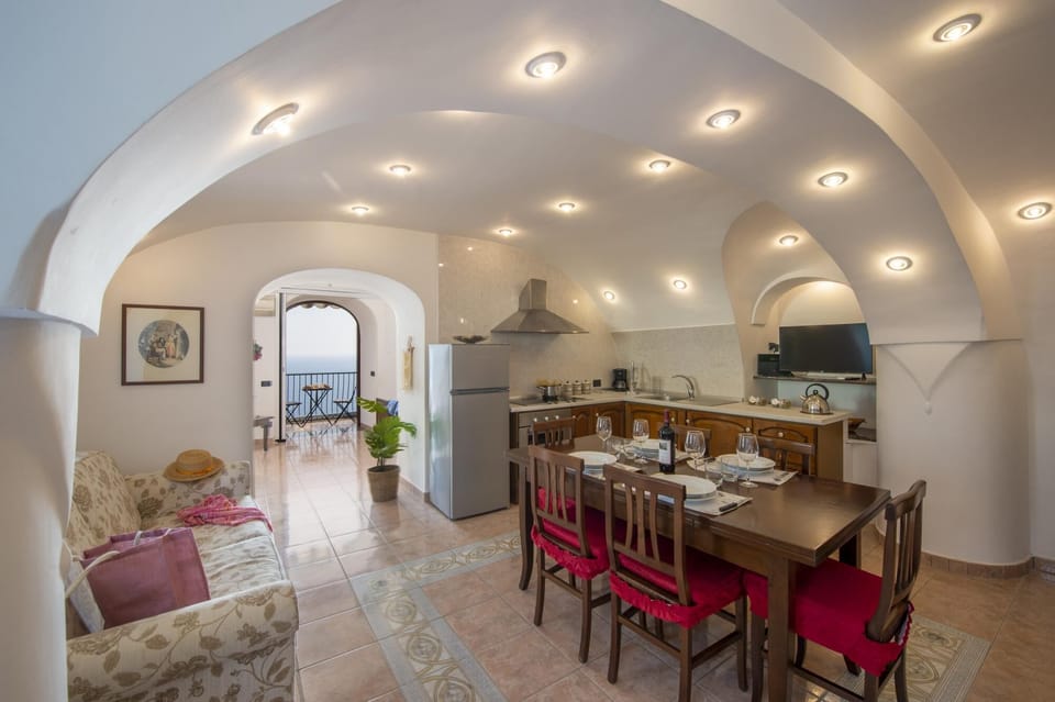 House, Smoking | 3 bedrooms