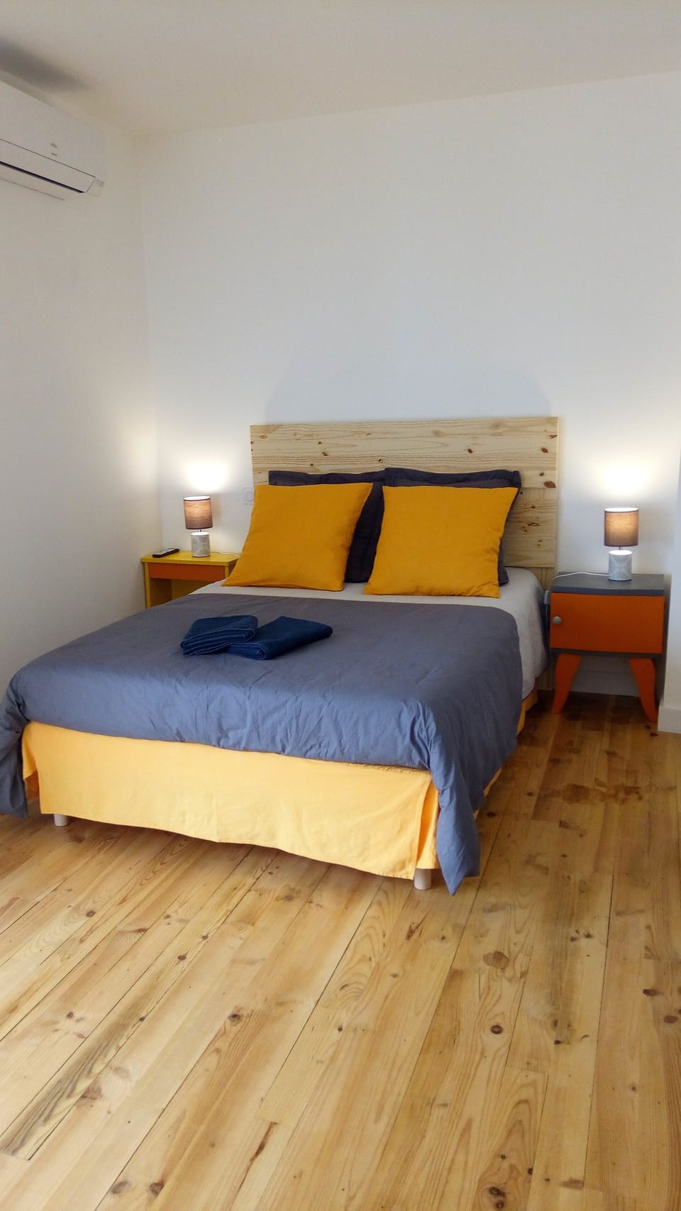 Individually furnished, travel crib, free WiFi, bed sheets