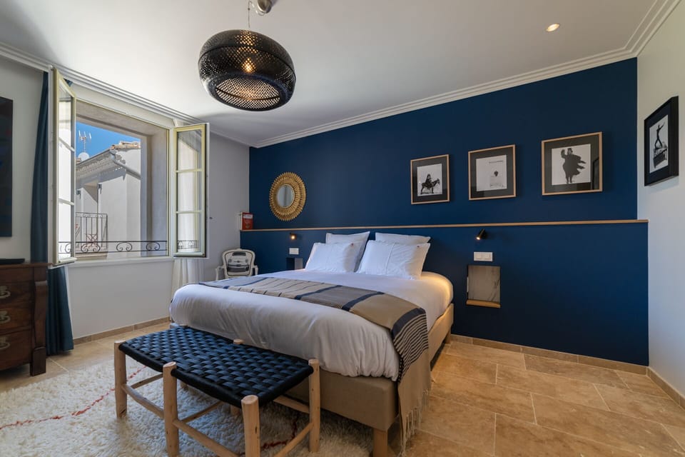 Royal Room | In-room safe, individually decorated, individually furnished, desk