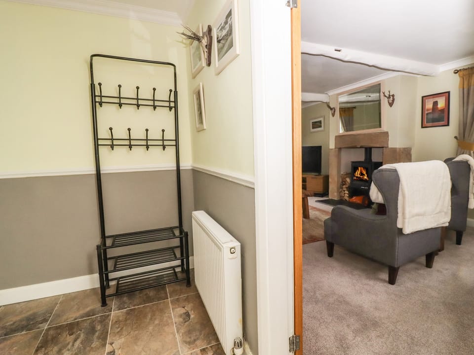 4 bedrooms, individually decorated, individually furnished, free WiFi