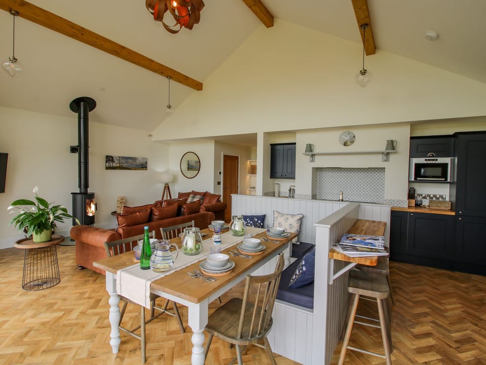 Fridge, dishwasher, electric kettle, toaster