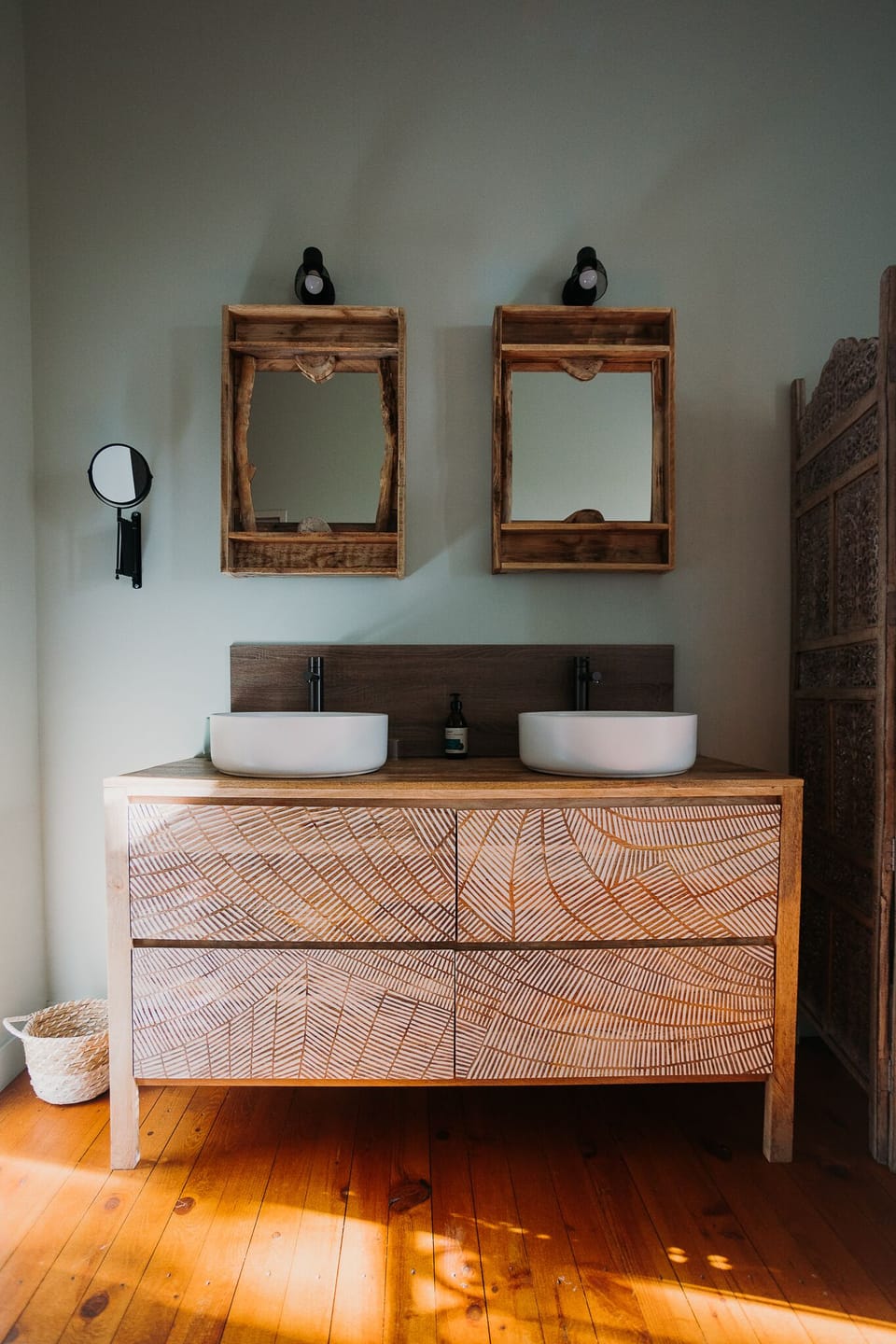 Romantic Double Room, Ensuite, Garden View (Les Sauniers ) | Bathroom