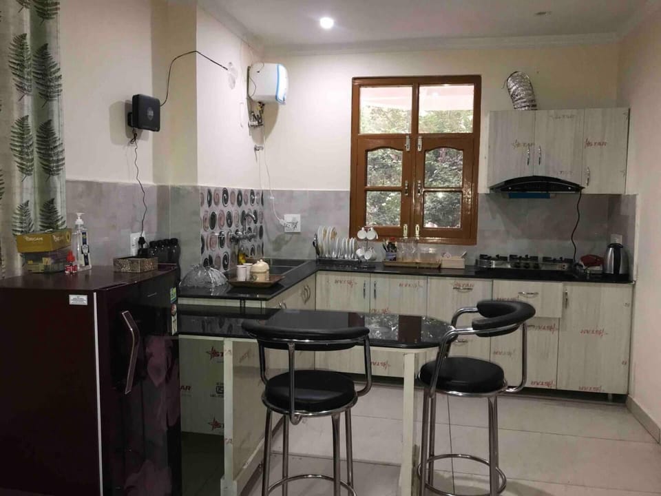 Apartment | 2 bedrooms, iron/ironing board, free WiFi, bed sheets