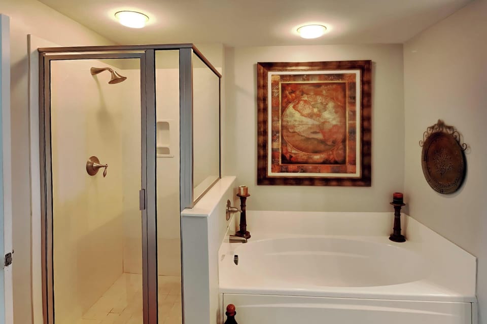 Aqua #606 by Resort Collection Apartment in Panama City Beach