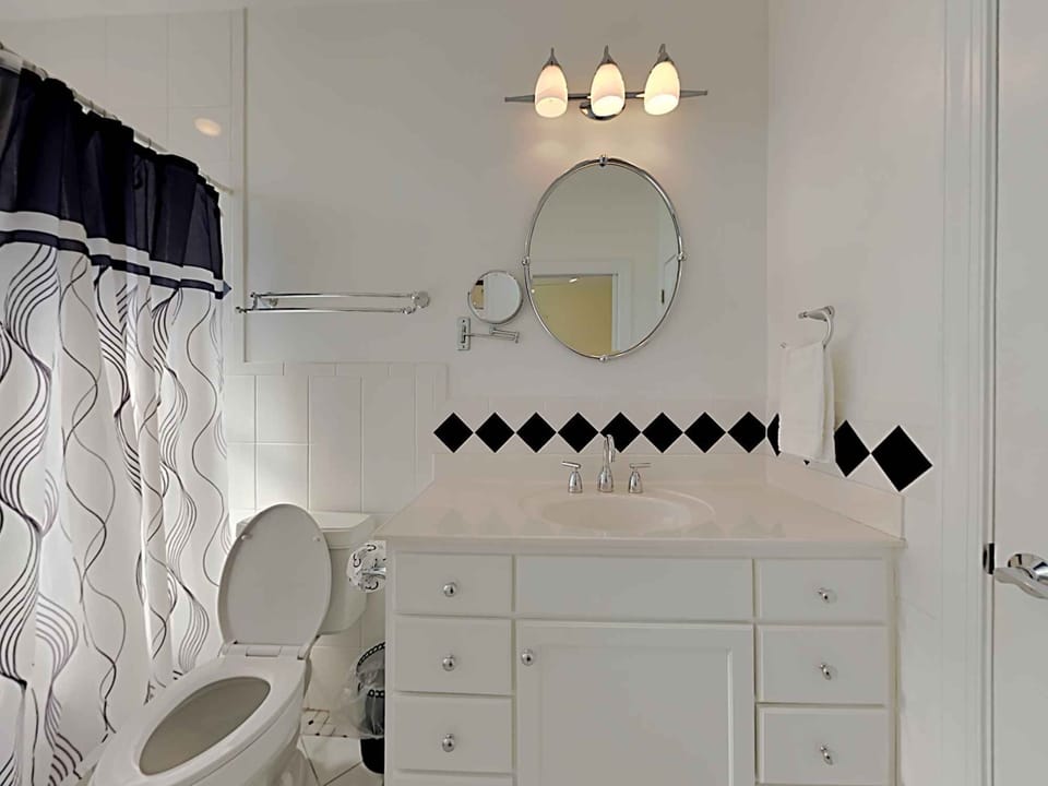 Lazy Urchin Seaclusion by Southern Vacation Rentals House in Pensacola Beach