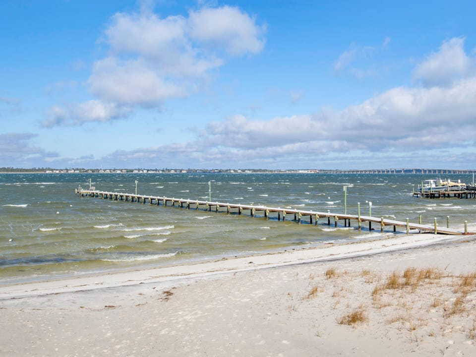 Boardwalk Townhomes #17A by Southern Vacation Rentals Apartment in Pensacola Beach