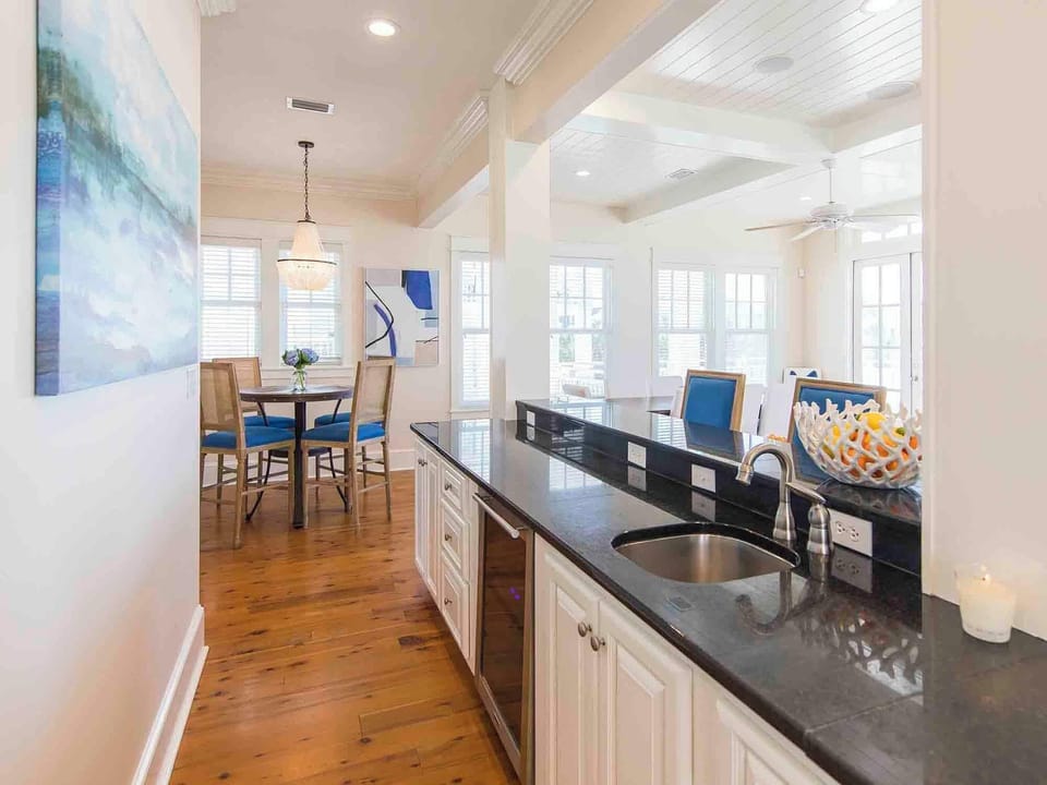 Studio (4 Bedrooms) | Property amenity