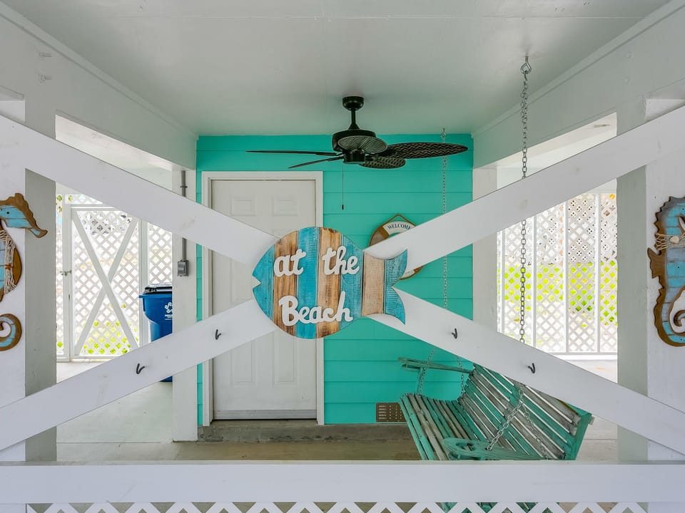 Studio (3 Bedrooms) | Property amenity