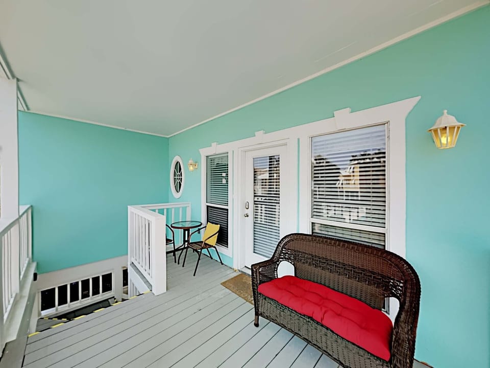 Studio (3 Bedrooms) | Property amenity
