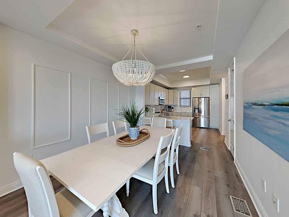 Condo (3 Bedrooms) | Property amenity