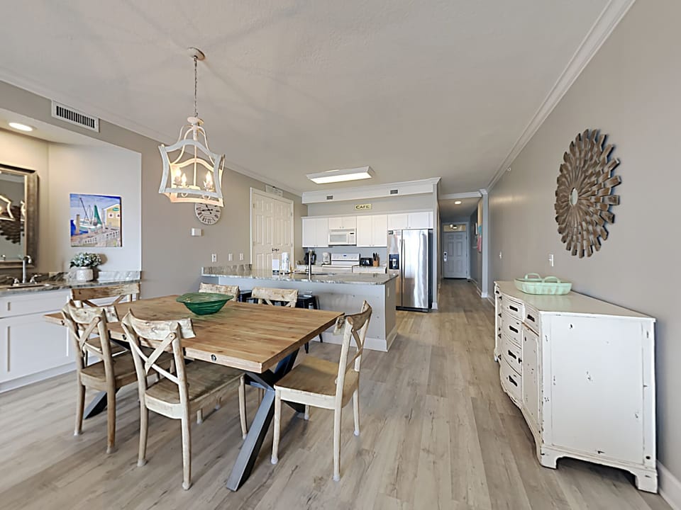 Condo, Multiple Beds, Balcony, Ocean View | Dining