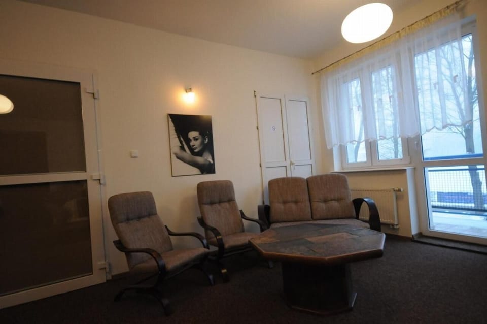 Exclusive Studio Suite | Free WiFi, bed sheets