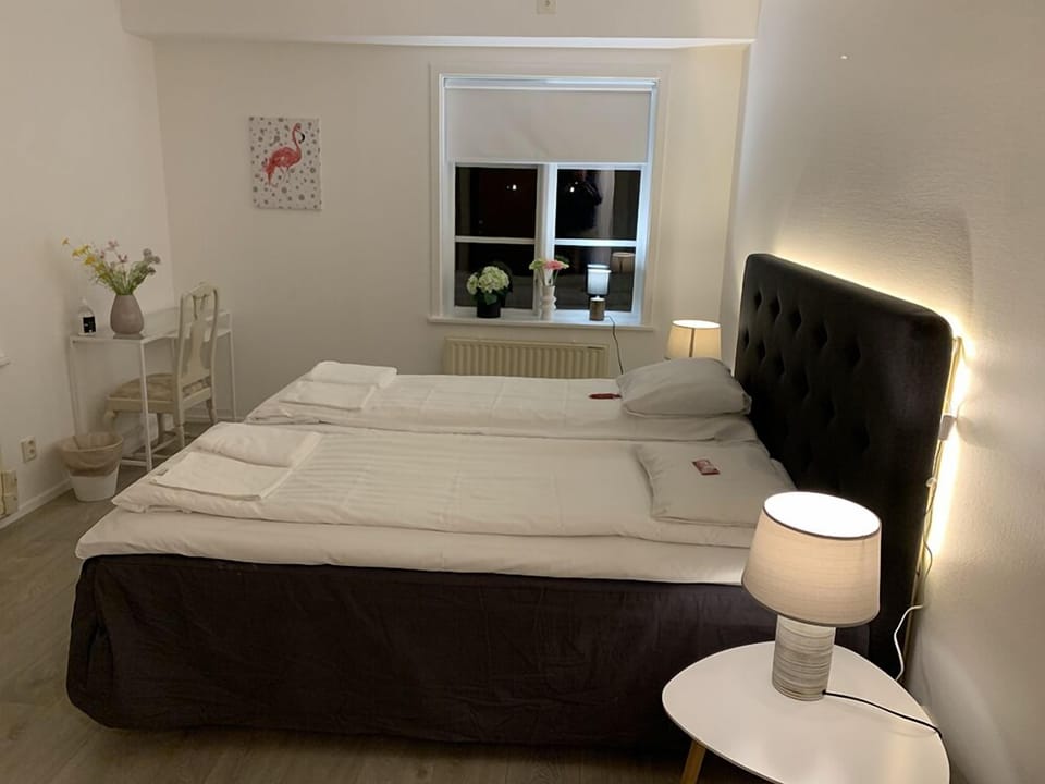 Standard Double Room | Premium bedding, desk, blackout drapes, WiFi (free)