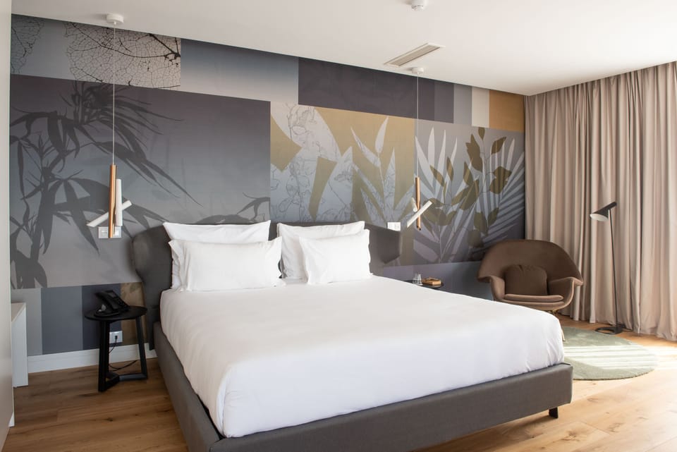 Superior Suite | In-room safe, desk, soundproofing, travel crib