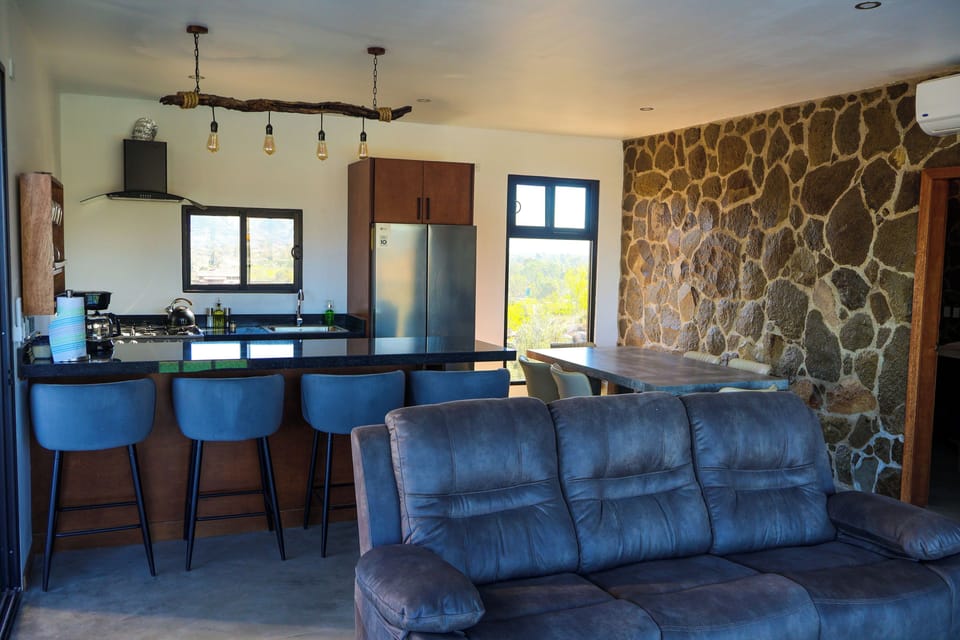 Club House, 2 Bedrooms, Hill View | Private kitchen