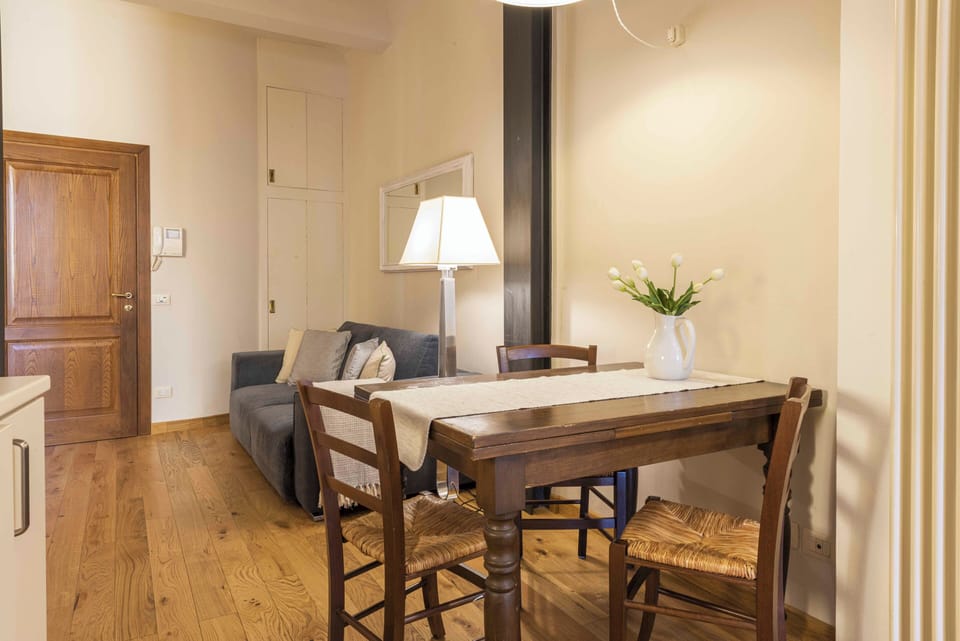 Comfort Apartment | Private kitchen | Fridge, oven, stovetop, cookware/dishes/utensils