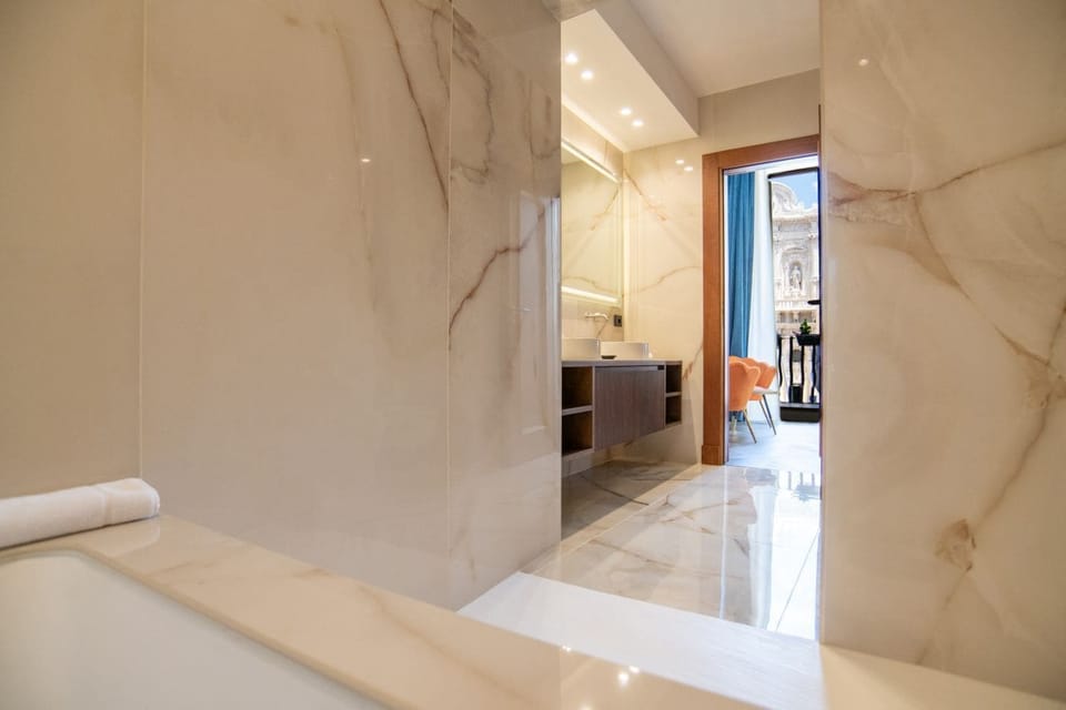 Junior Studio Suite, City View | Premium bedding, down comforters, pillowtop beds, minibar