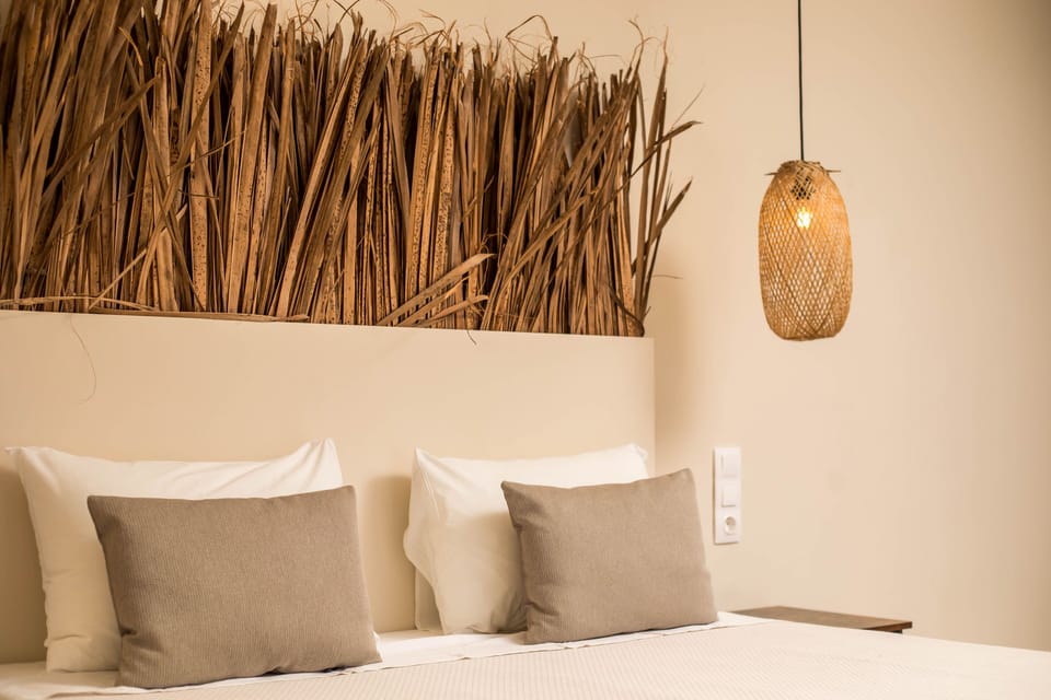 Junior Double Room | Hypo-allergenic bedding, free minibar, in-room safe, blackout drapes