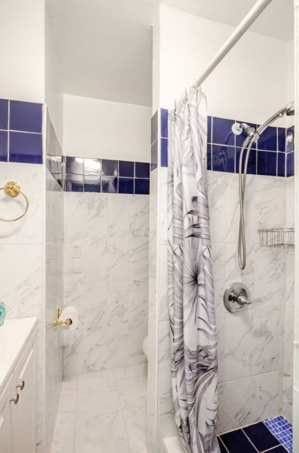 Room, 1 Bedroom, City View | Bathroom