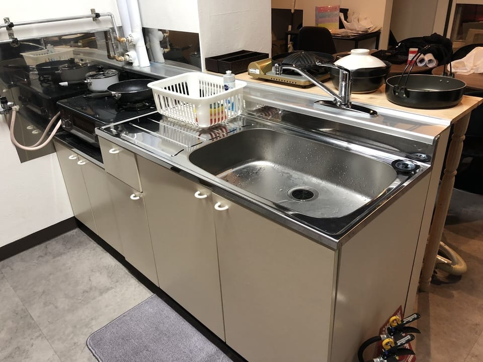 Villa | Private kitchen | Full-size fridge, microwave, stovetop, rice cooker