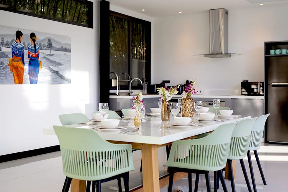 Luxury Villa | In-room dining