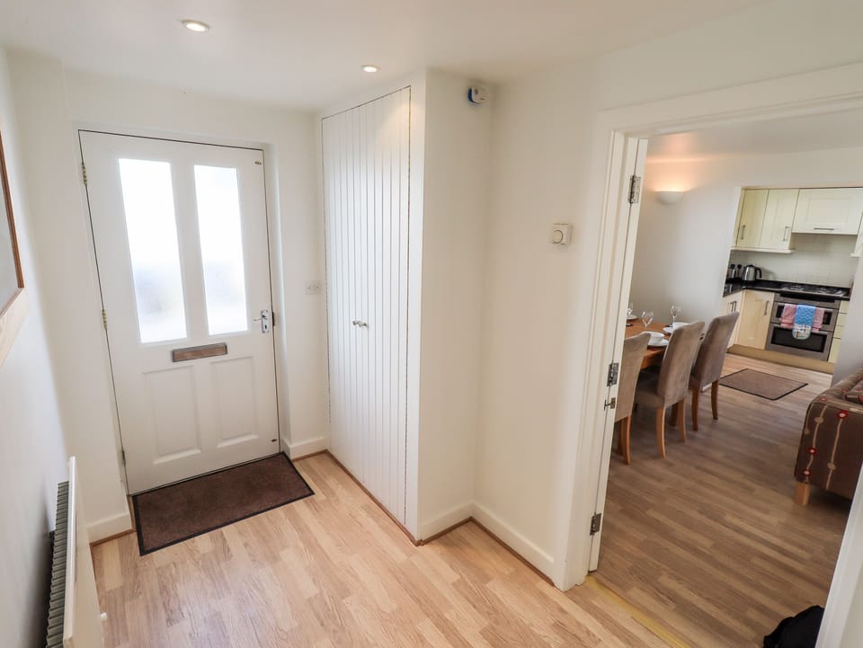 3 bedrooms, individually decorated, individually furnished, free WiFi